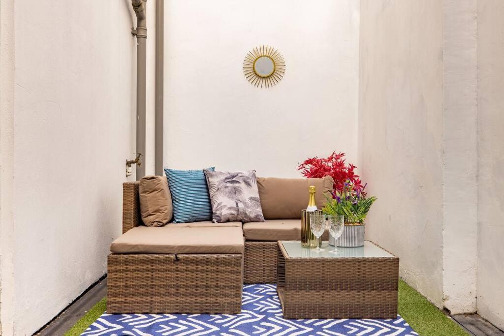 Wild Roses Serviced Apartments - Borough 런던 외부 사진