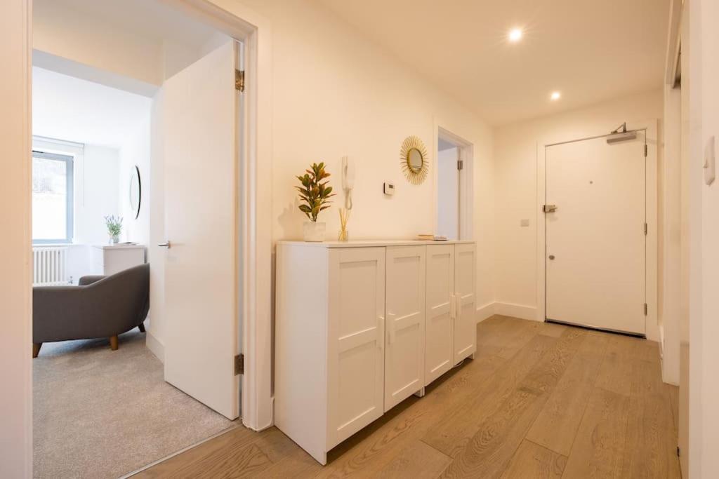Wild Roses Serviced Apartments - Borough 런던 외부 사진