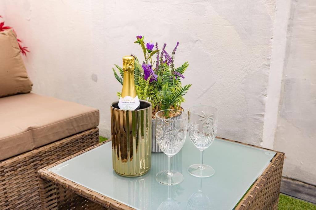 Wild Roses Serviced Apartments - Borough 런던 외부 사진