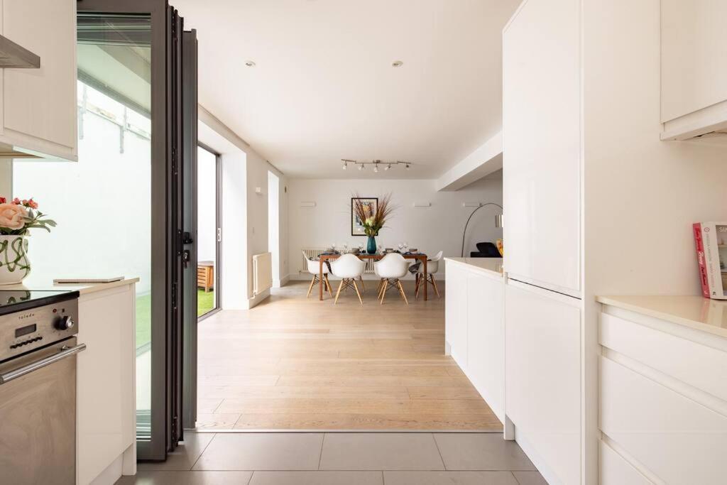 Wild Roses Serviced Apartments - Borough 런던 외부 사진