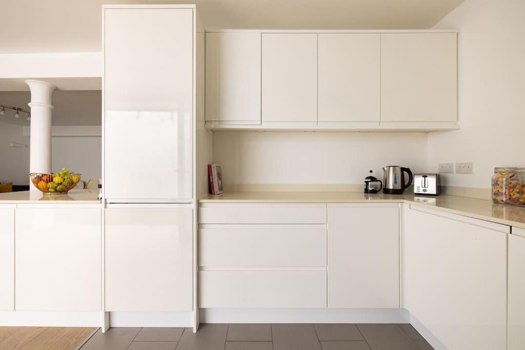 Wild Roses Serviced Apartments - Borough 런던 외부 사진