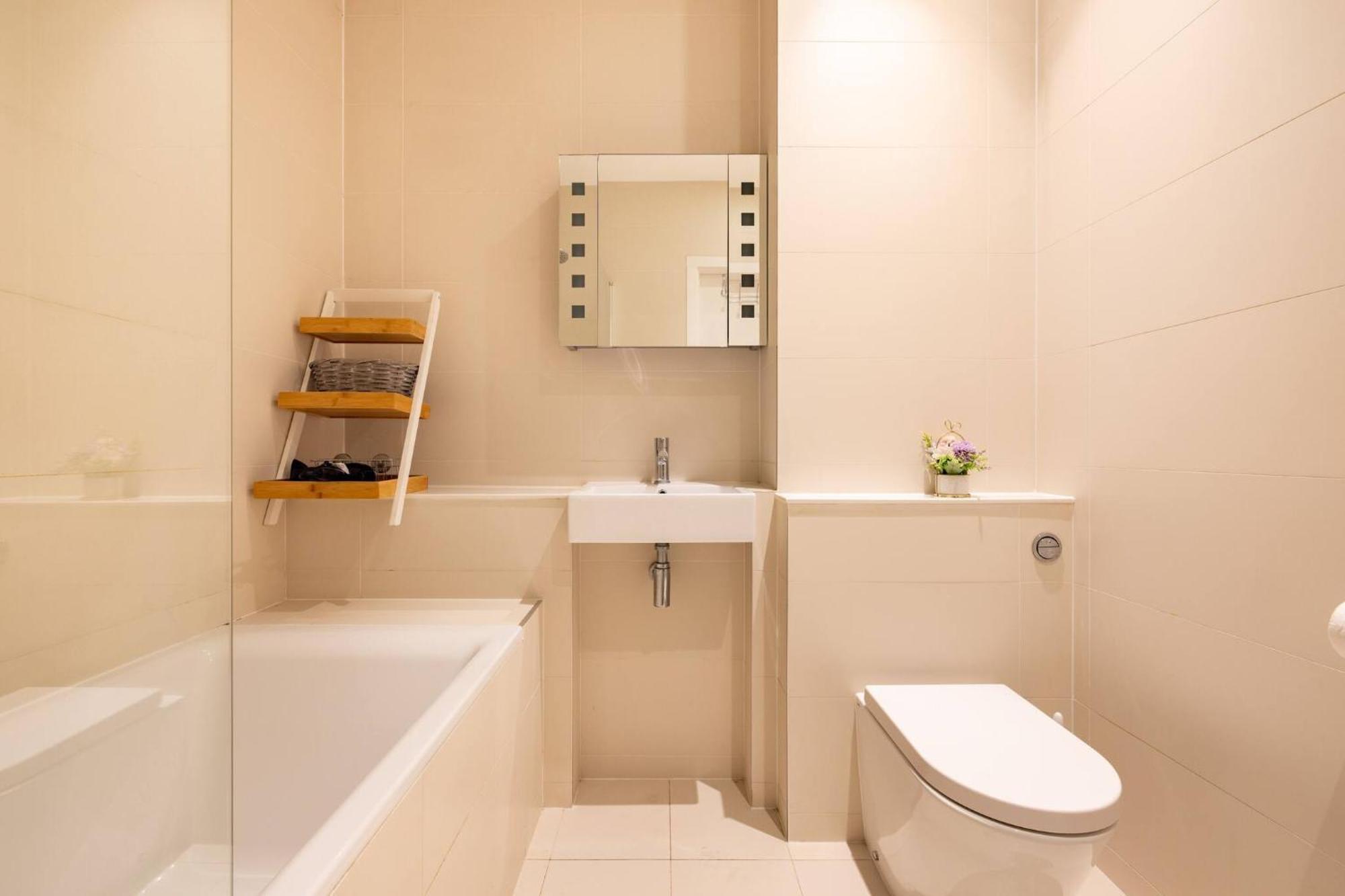 Wild Roses Serviced Apartments - Borough 런던 외부 사진