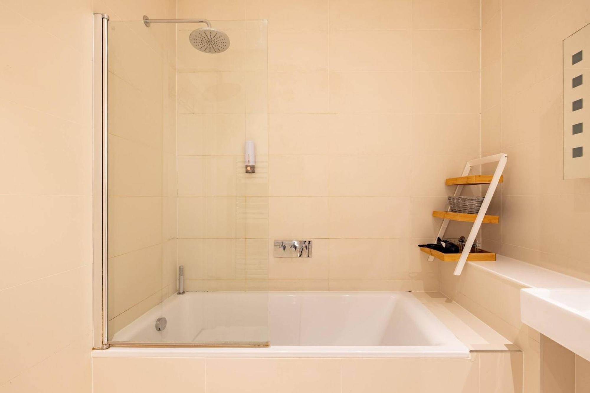 Wild Roses Serviced Apartments - Borough 런던 외부 사진