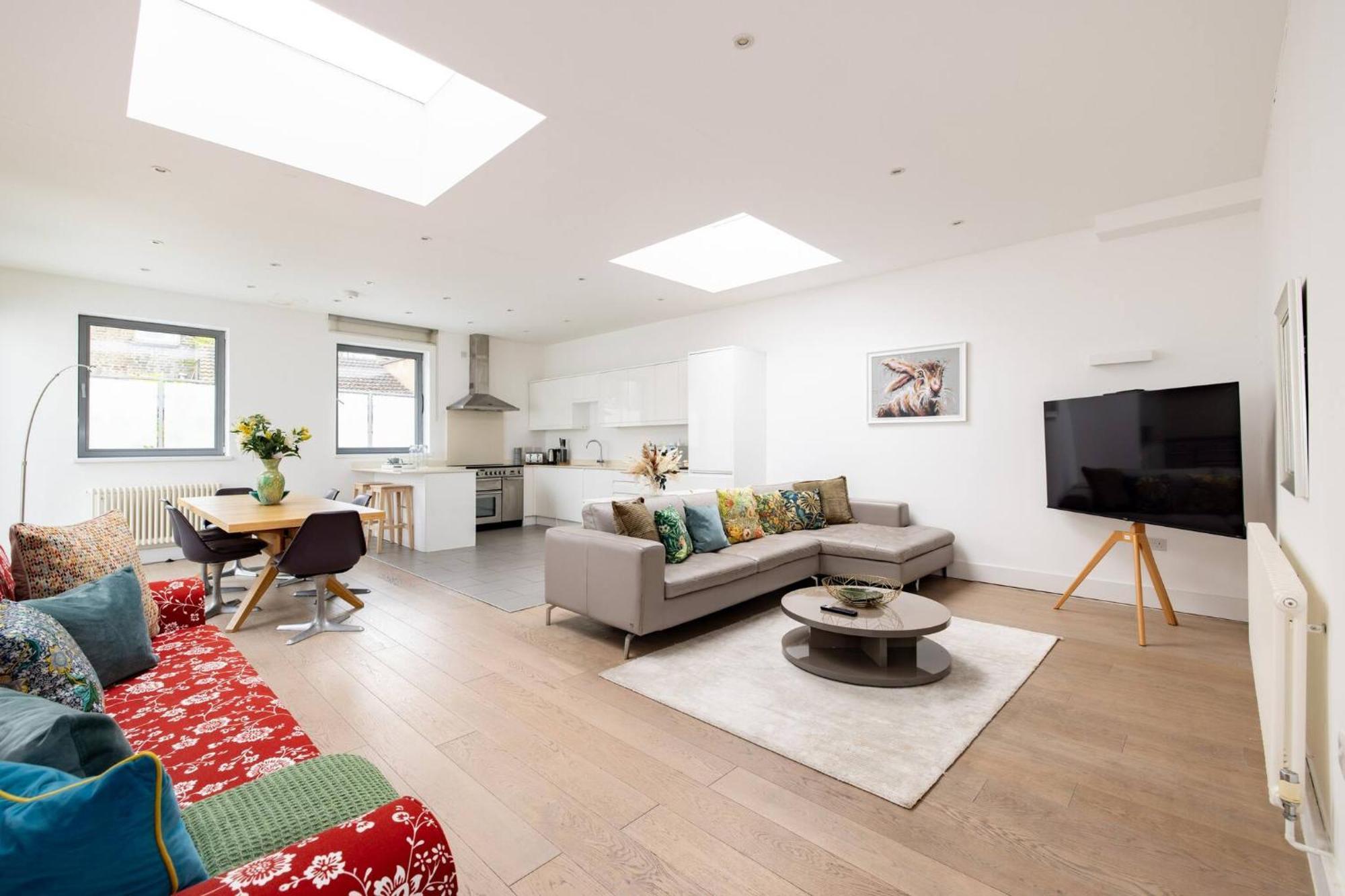 Wild Roses Serviced Apartments - Borough 런던 외부 사진